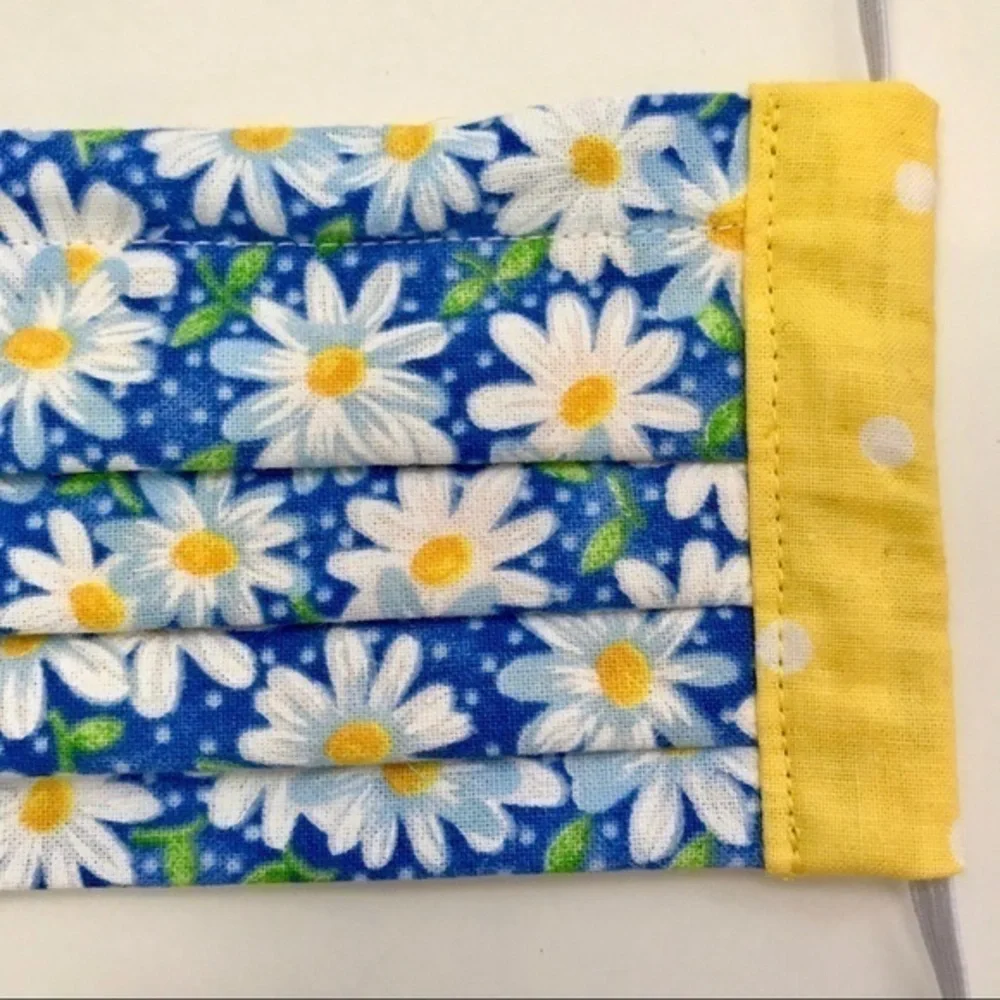 Free with bundles over $75 Daisy‎ floral cloth mask face cover